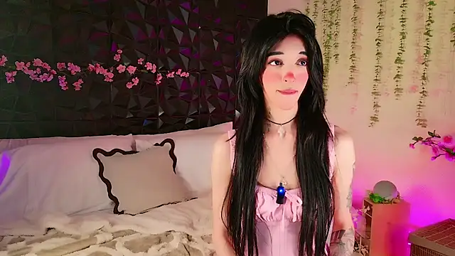 Snapshot of Finibondi chatting on October 16, 2025, 5:52 am Finibondi online show from October 16, 2025, 5:52 am