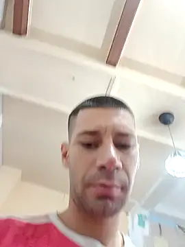 Snapshot of litleboy92 chatting on October 22, 2025, 9:47 pm litleboy92 online show from October 22, 2025, 9:47 pm