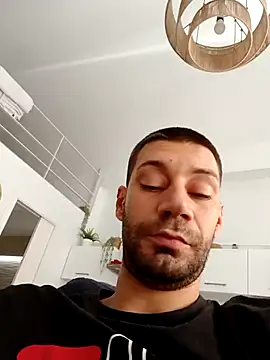 Snapshot of litleboy92 chatting on October 30, 2025, 11:55 am litleboy92 online show from October 30, 2025, 11:55 am