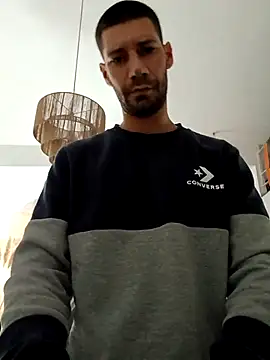 Snapshot of litleboy92 chatting on October 31, 2025, 1:06 am litleboy92 online show from October 31, 2025, 1:06 am