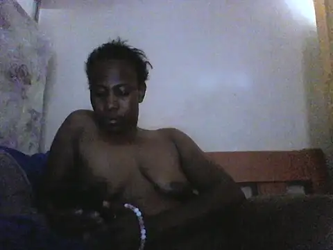 Snapshot of Slimgall chatting on July 20, 2026, 2:19 pm Slimgall online show from July 20, 2026, 2:19 pm