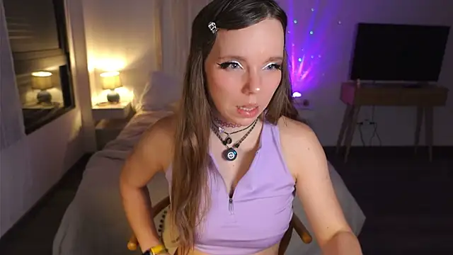 Ayra Lust online show from June 8, 2026, 1:28 am