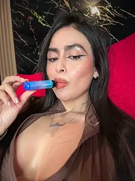 Alexandra duque online show from May 14, 2026, 9:10 pm