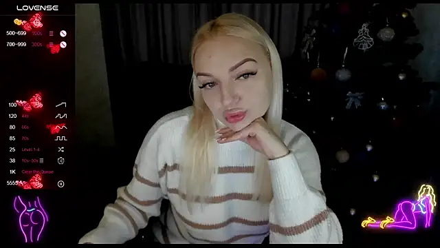 Snapshot of Stella__Cox chatting on December 20, 2025, 6:31 am Stella Cox online show from December 20, 2025, 6:31 am