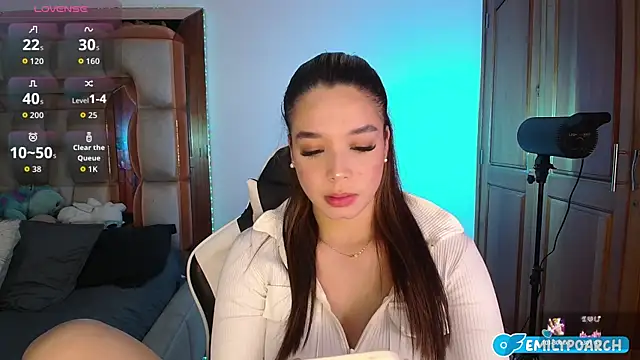Snapshot of emilyaboott chatting on February 15, 2026, 9:55 pm emilyaboott online show from February 15, 2026, 9:55 pm