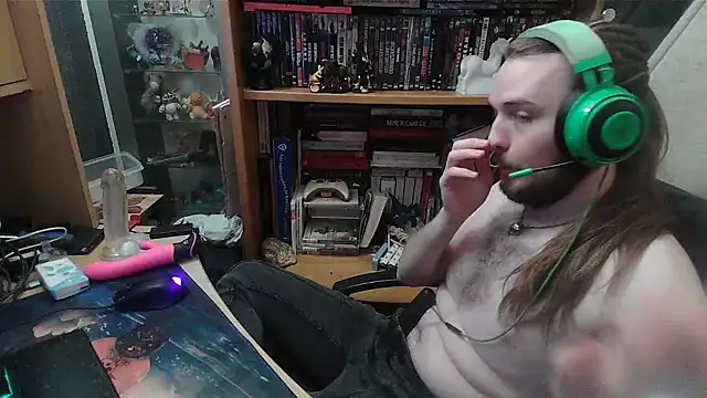 nicolasdumand21 online show from February 21, 2025, 5:09 pm