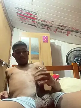 novinhooxz online show from April 22, 2026, 1:30 am