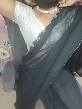 Tanvi-patil online show from October 14, 2025, 4:19 pm