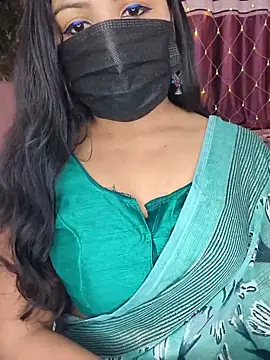 Tanvi-patil online show from October 17, 2025, 3:47 pm