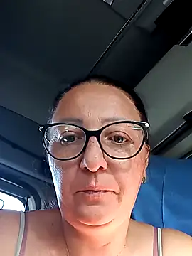 cuplubijoanna online show from November 9, 2025, 12:58 pm