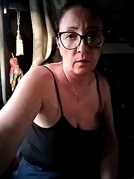 cuplubijoanna online show from May 2, 2026, 6:57 pm