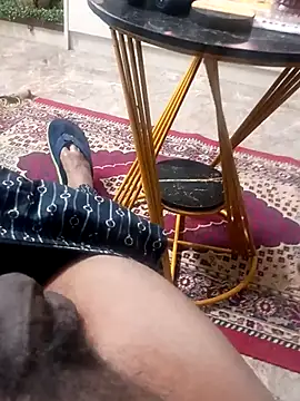 Snapshot of SexyMama_boy chatting on April 6, 2026, 7:15 pm SexyMama boy online show from April 6, 2026, 7:15 pm