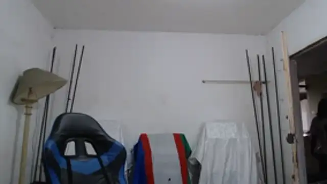 Snapshot of yohatinelly07 chatting on November 12, 2025, 9:36 pm yohatinelly07 online show from November 12, 2025, 9:36 pm