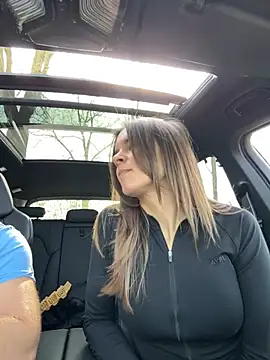 Snapshot of JuicyFruits93 chatting on March 9, 2026, 12:09 pm JuicyFruits93 online show from March 9, 2026, 12:09 pm