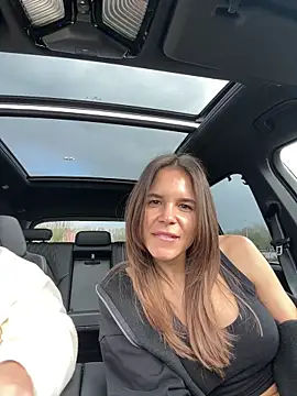 Snapshot of JuicyFruits93 chatting on March 10, 2026, 9:25 am JuicyFruits93 online show from March 10, 2026, 9:25 am