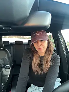 Snapshot of JuicyFruits93 chatting on March 19, 2026, 6:06 am JuicyFruits93 online show from March 19, 2026, 6:06 am