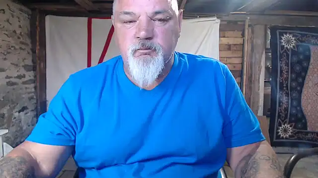 Snapshot of Newfiesausage1972 chatting on June 19, 2026, 12:09 pm Newfiesausage1972 online show from June 19, 2026, 12:09 pm