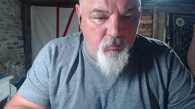 Snapshot of Newfiesausage1972 chatting on June 22, 2026, 9:17 am Newfiesausage1972 online show from June 22, 2026, 9:17 am