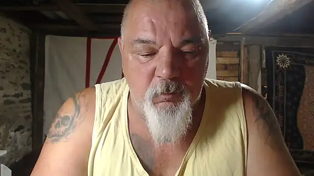 Snapshot of Newfiesausage1972 chatting on June 24, 2026, 8:46 am Newfiesausage1972 online show from June 24, 2026, 8:46 am