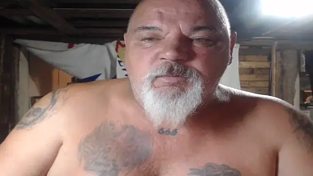 Snapshot of Newfiesausage1972 chatting on July 10, 2026, 7:34 am Newfiesausage1972 online show from July 10, 2026, 7:34 am