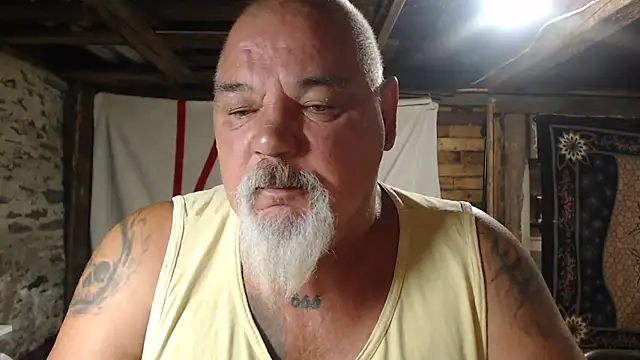 Snapshot of Newfiesausage1972 chatting on July 17, 2026, 7:59 am Newfiesausage1972 online show from July 17, 2026, 7:59 am