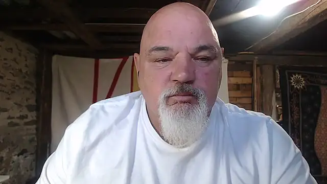 Snapshot of Newfiesausage1972 chatting on July 23, 2026, 11:41 am Newfiesausage1972 online show from July 23, 2026, 11:41 am