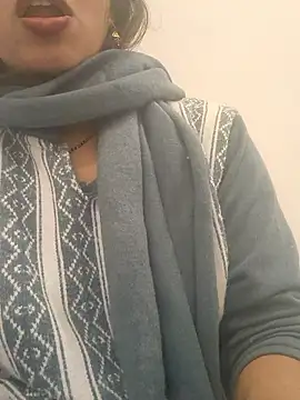 Simaran bhabhi online show from December 21, 2025, 3:52 pm