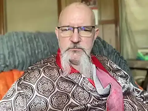 jonssmithe online show from February 8, 2025, 6:44 pm