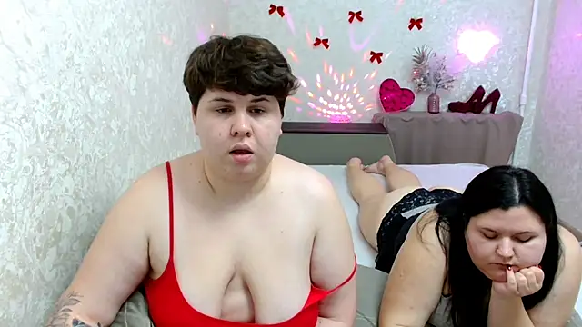 BeckyAndHellen online show from December 16, 2024, 6:16 pm