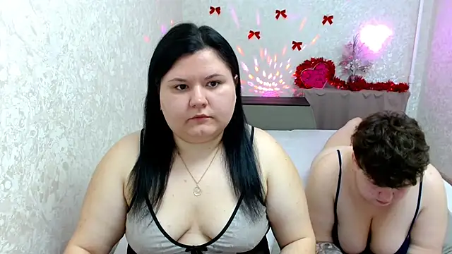 BeckyAndHellen online show from December 26, 2024, 10:59 am