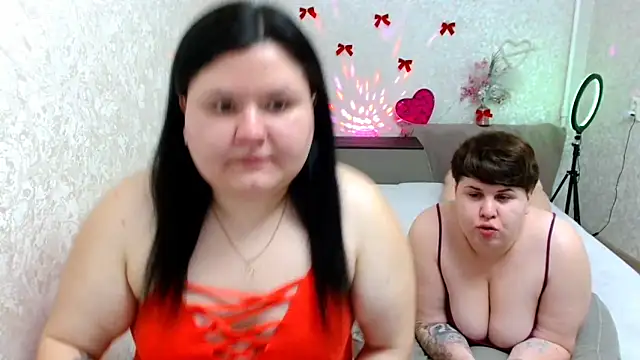BeckyAndHellen online show from January 26, 2025, 11:17 am