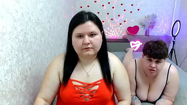 BeckyAndHellen online show from February 15, 2025, 12:22 pm