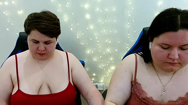 BeckyAndHellen online show from June 2, 2026, 9:17 pm