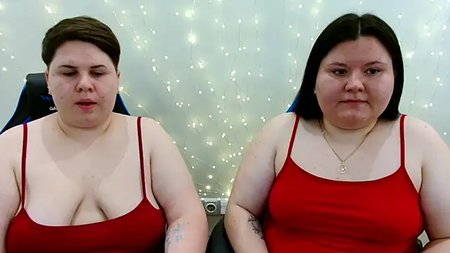 BeckyAndHellen online show from June 7, 2026, 10:41 am