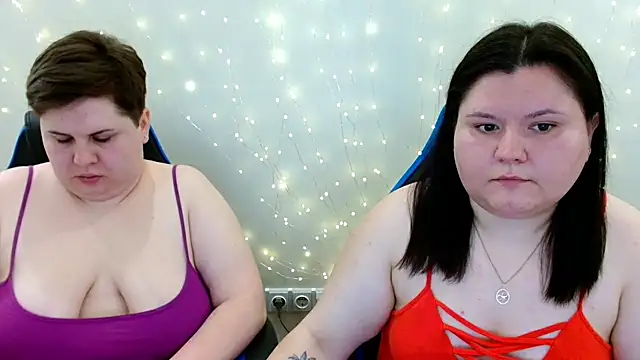BeckyAndHellen online show from June 21, 2026, 9:12 am