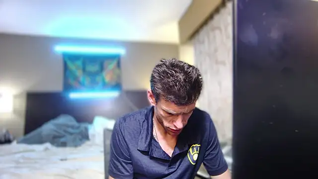 savageconfidence online show from November 26, 2025, 10:27 am