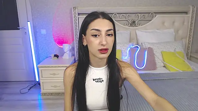 Snapshot of Lina_Robbins chatting on October 12, 2025, 9:47 pm Lina Robbins online show from October 12, 2025, 9:47 pm