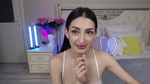 Snapshot of Lina_Robbins chatting on February 16, 2026, 10:17 pm Lina Robbins online show from February 16, 2026, 10:17 pm