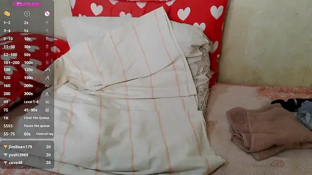 Snapshot of RoseStarr chatting on March 9, 2025, 11:46 pm RoseStarr online show from March 9, 2025, 11:46 pm