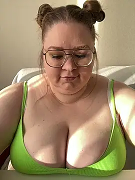 Chloe WS online show from March 18, 2025, 4:58 am