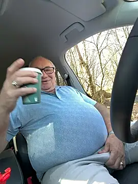 Snapshot of biggandybig chatting on March 5, 2026, 9:38 am biggandybig online show from March 5, 2026, 9:38 am