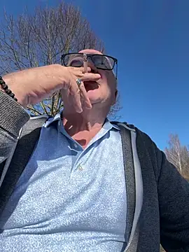 Snapshot of biggandybig chatting on March 6, 2026, 10:56 am biggandybig online show from March 6, 2026, 10:56 am