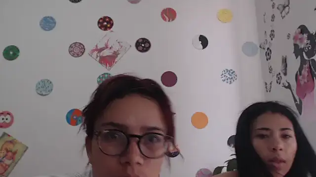 Snapshot of Yaumiko chatting on January 8, 2025, 1:52 pm Yaumiko online show from January 8, 2025, 1:52 pm