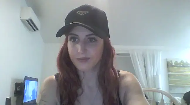 Snapshot of serenityvelvet chatting on February 26, 2025, 4:25 am serenityvelvet online show from February 26, 2025, 4:25 am