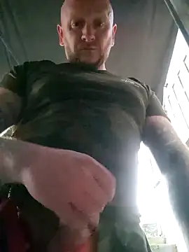 RomWoolf online show from February 25, 2026, 5:22 pm