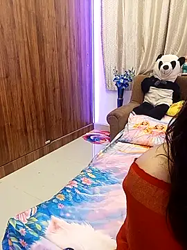 Divya girl online show from May 21, 2026, 3:41 pm