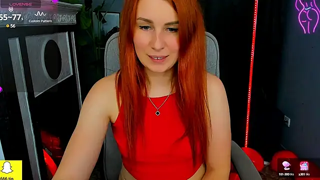 YrKiraXO online show from February 19, 2025, 10:45 am