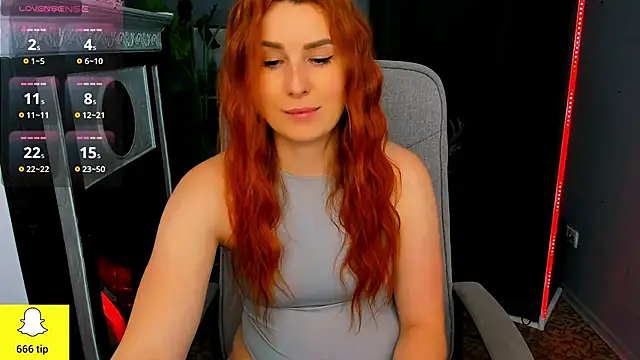 YrKiraXO online show from February 23, 2025, 10:28 am