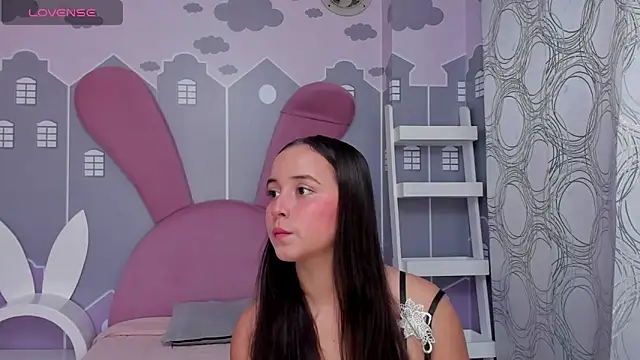 Alisson sweet18  online show from January 15, 2025, 11:21 am