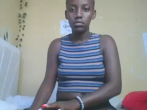 HoLy-ViRgiN online show from February 13, 2025, 12:43 pm